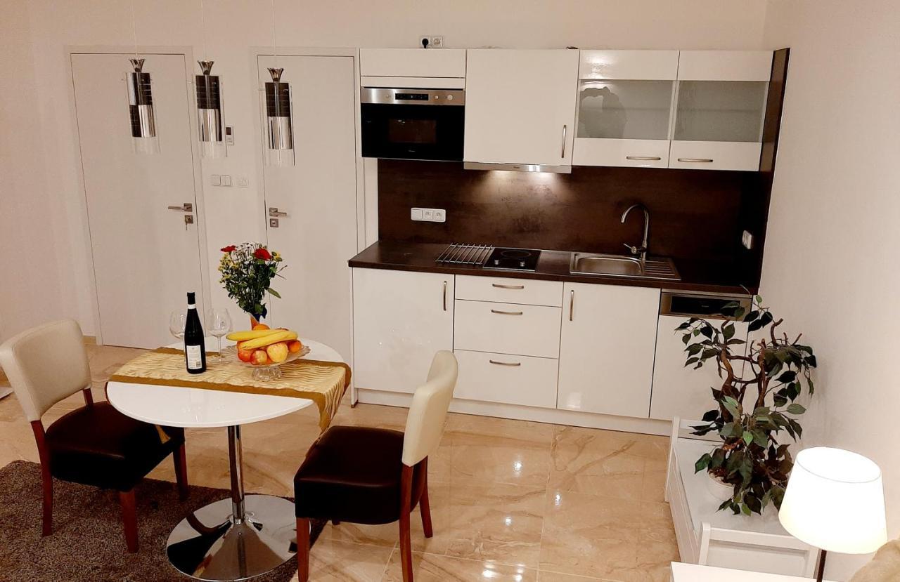 Nobless Apartments Holedná Brno Exteriér fotografie